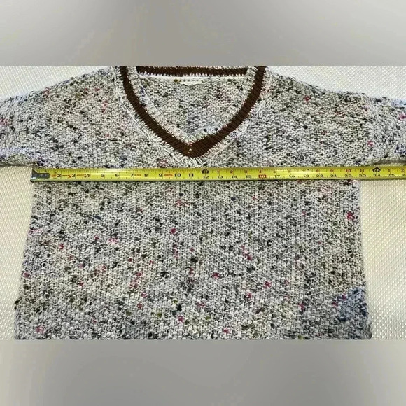 Mystree oversized small V-Neck knit Sweater - Picture 4 of 9